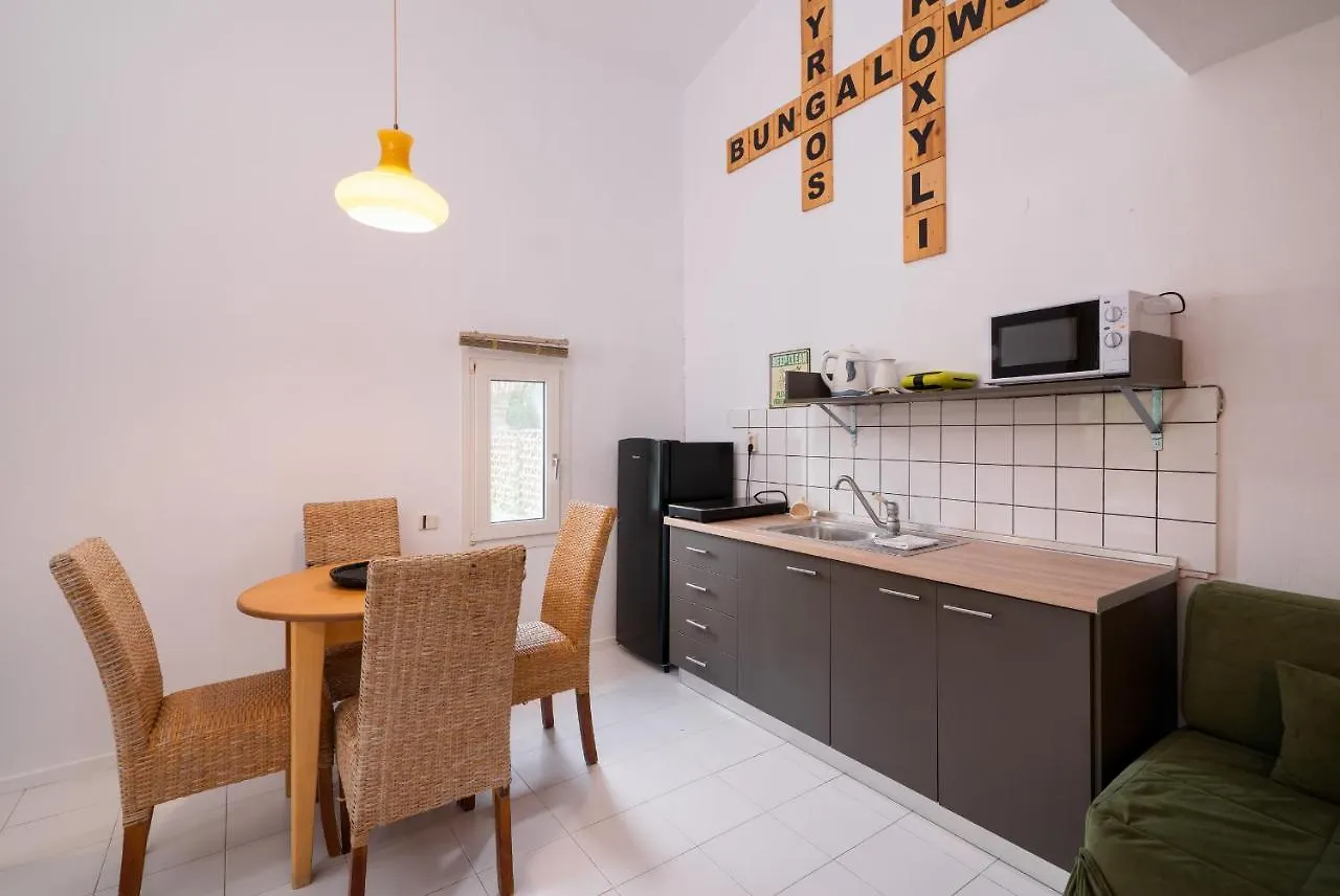 Pyrgos Bungalows Ormos Panagias 0*,  Řecko